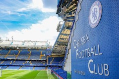 穆里尼奥回归本菲卡：足球传奇教练引领本土化青训新篇章